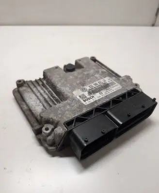 Volkswagen PASSAT B6 Engine control unit/module 03G906021AN 03G906021LR 0281013260