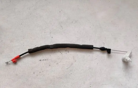 Volkswagen Transporter - Caravelle T5 Air flap cable 7h1819837c