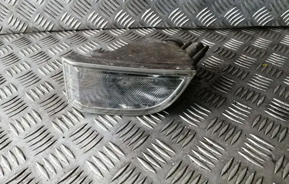 Toyota RAV 4 (XA20) Front fog light 4224