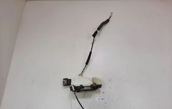 Citroen C5 Front door lock