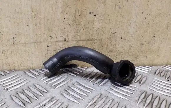 Nissan Juke I F15 Breather/breather pipe/hose 