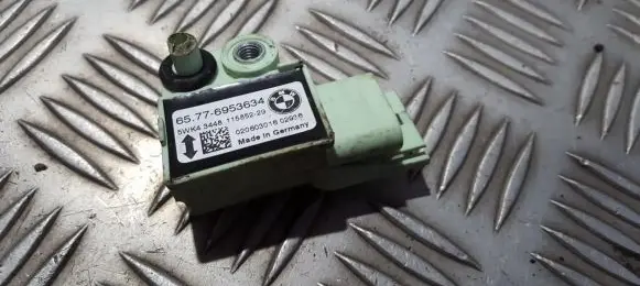 BMW 5 E60 E61 Airbag deployment crash/impact sensor 65776953634