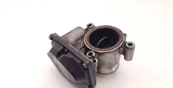 Audi A4 S4 B8 8K Throttle valve 03L128063E A2C53338105 08031113
