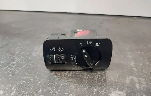 Seat Leon (1M) Light switch 1M1941531L