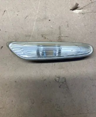 BMW 3 E90 E91 Front fender indicator light 93299809