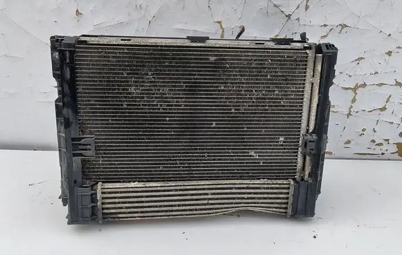Coolant radiator