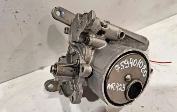 Peugeot 308 Oil pump 759401080