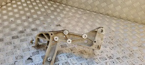 Audi A3 S3 8P Front lower control arm/wishbone 1K0199295E