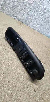 Volvo S70 V70 V70 XC Electric window control switch 2596806