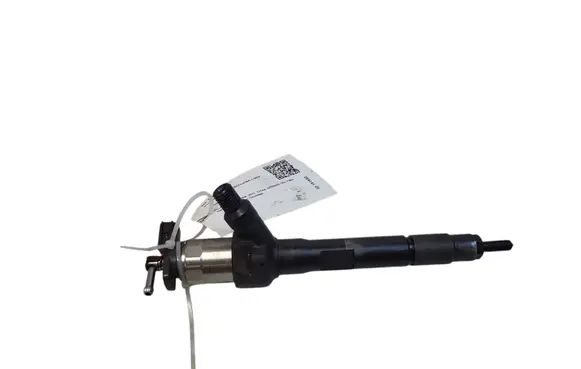 Mazda CX-7 Fuel injector R2AA13H50
