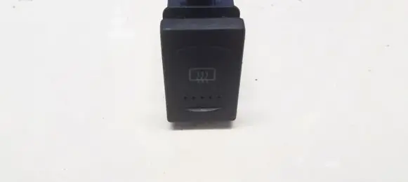 Windscreen/window heater switch