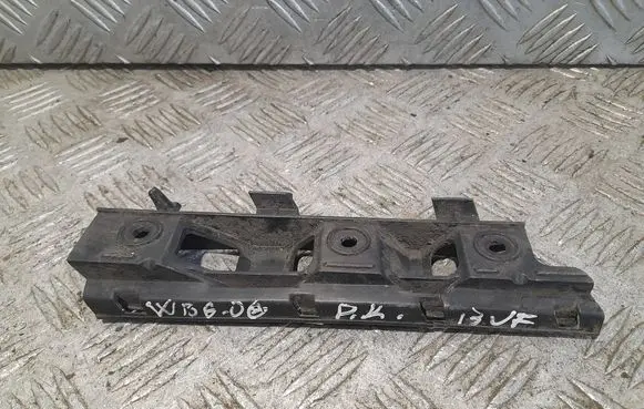 Volkswagen PASSAT B6 Front bumper mounting bracket 3C0807183