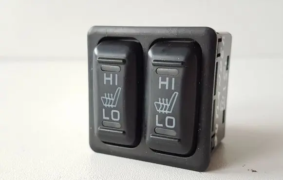 Mitsubishi Outlander Seat heating switch 8610A114
