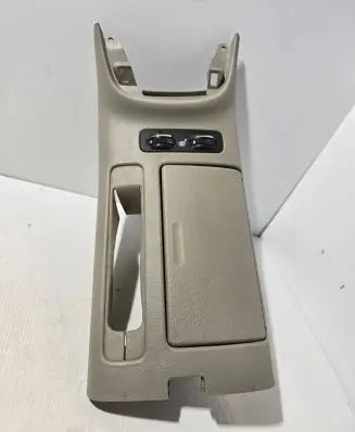 Toyota Avensis T250 Other center console (tunnel) element 5880505010 5880505020