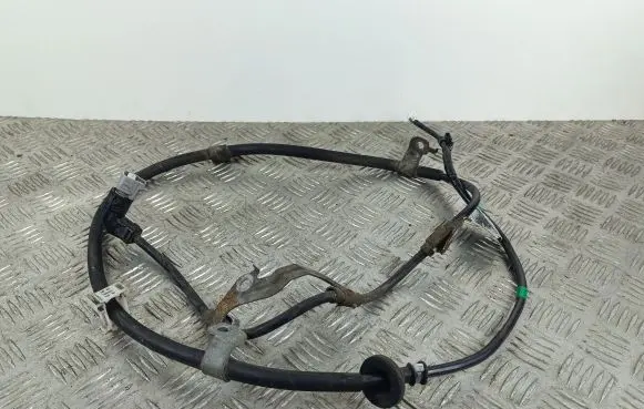 Mitsubishi Eclipse Cross Rear ABS sensor wiring 