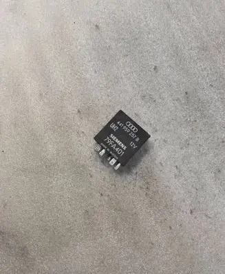 Audi A6 S6 C4 4A Window control relay 441959257B 79FA401