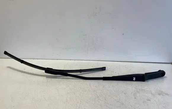 Audi Q2 - Front wiper blade arm 81C955408