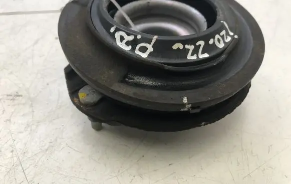 Hyundai i20 (BC3 BI3) Front upper strut mount 54610Q0000