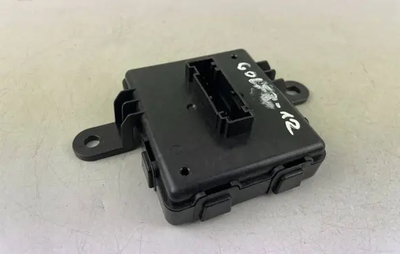 Volkswagen Golf VIII Keyless (KESSY) go control unit/module 5WA959436P
