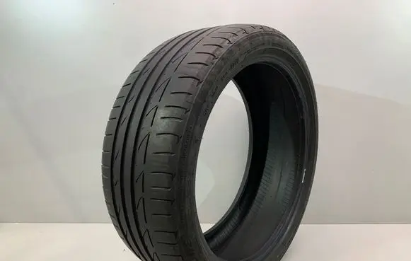 BMW 4 F32 F33 R19 summer tire 