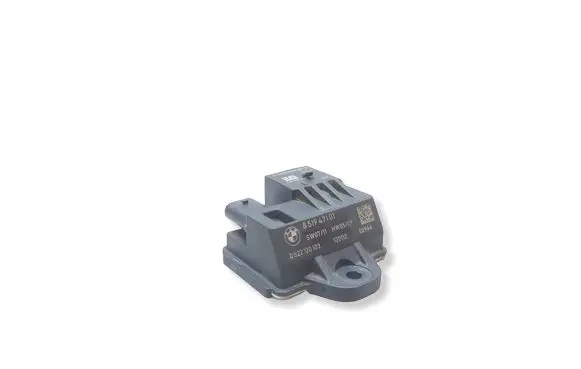 BMW 3 E90 E91 Glow plug pre-heat relay 8519471
