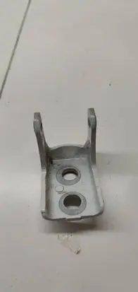 Peugeot 5008 II Rear door lower hinge 