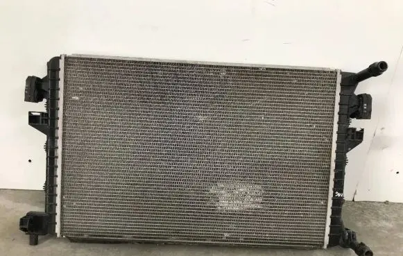 Skoda Octavia Mk3 (5E) Coolant radiator 5q0121251ej
