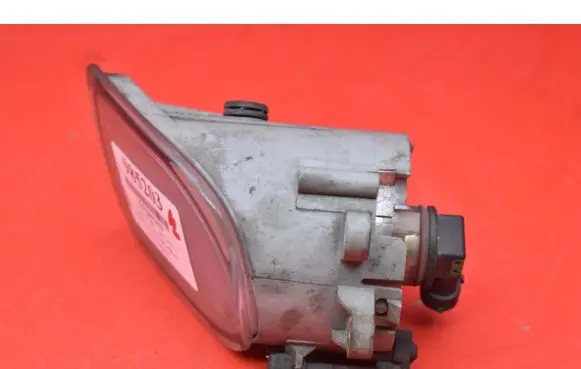 Volvo V50 Front fog light 30698629