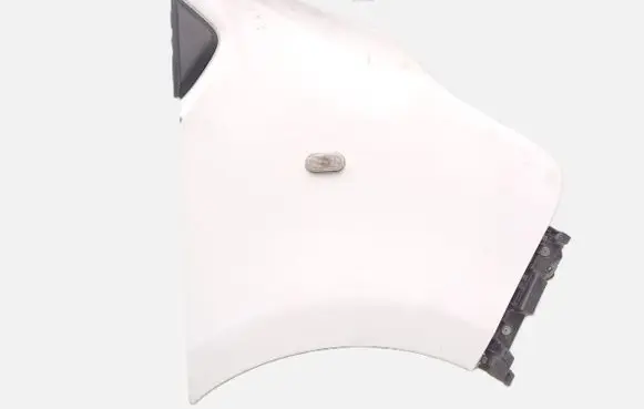 Opel Vivaro Fender 
