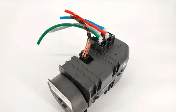Mercedes-Benz E W212 Secondary air pump A0004420212 0132006410 A0008004448