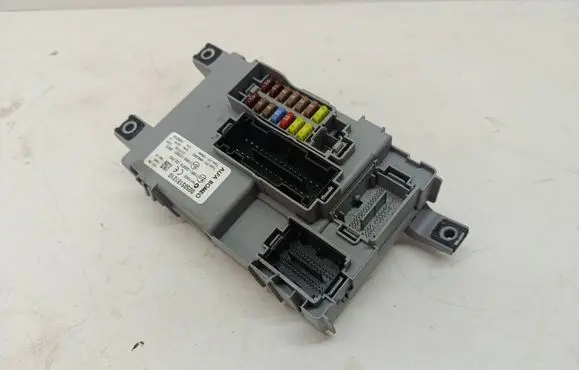 Alfa Romeo Mito Fuse box set 505181210
