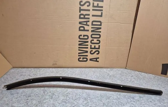 Volkswagen Transporter - Caravelle T5 Sliding door upper top rail 7E0843859A