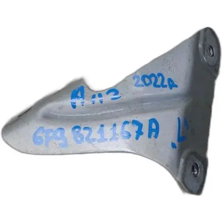Seat Arona Fender mounting bracket