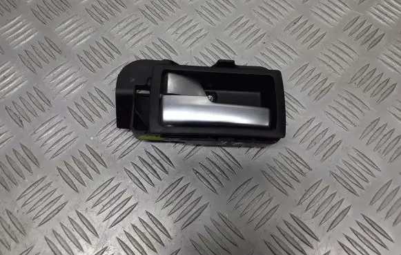 Ford Mondeo Mk III Rear door interior handle 2S71-F22601-A