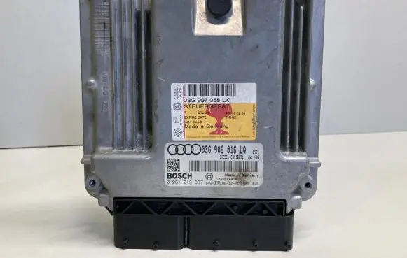 Audi A4 S4 B7 8E 8H Engine control unit/module 03G997058LX 03G906016LQ 0281013887