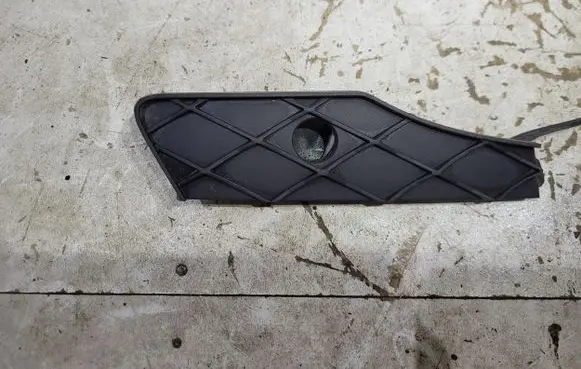 Mercedes-Benz GLK (X204) Front tow hook cap/cover A2048851124