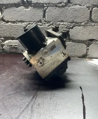 Volkswagen PASSAT B6 ABS Pump 3C0614109P 16705905 16705705-F