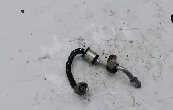 Land Rover Range Rover Sport L320 Fuel injector supply line/pipe NOCODE