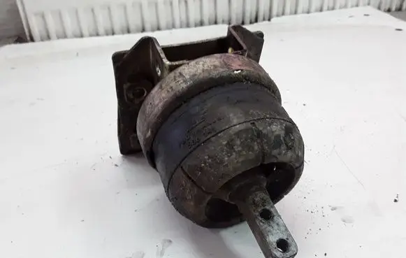 Ford Galaxy Gearbox mount M0199131
