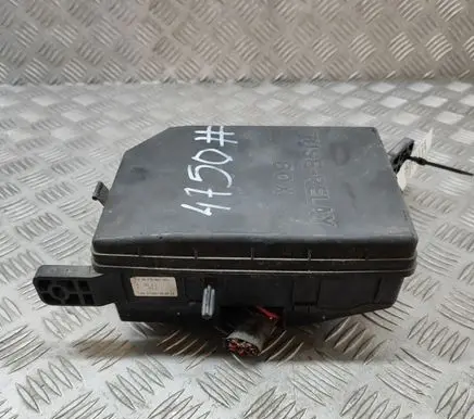 Hyundai Tiburon Fuse box set 912742C180 912102C730