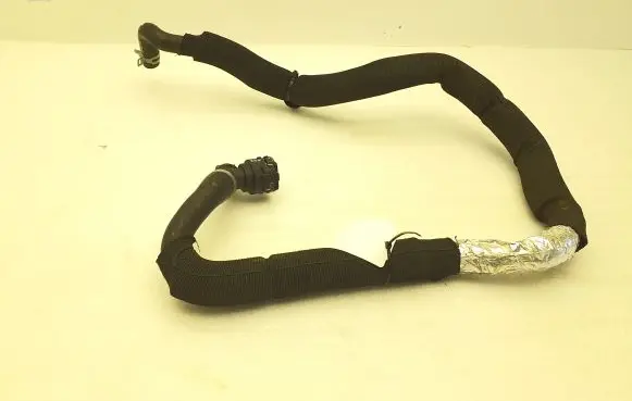 Volvo XC40 Engine coolant pipe/hose 32339737