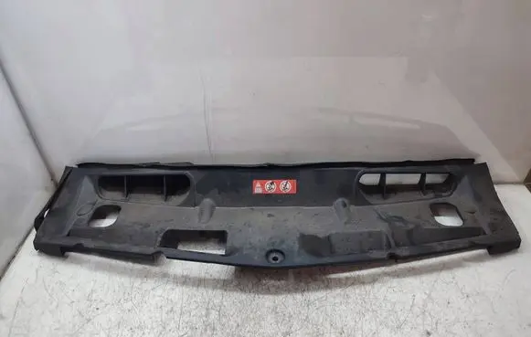Mercedes-Benz C W204 Top upper radiator support slam panel A2045000155