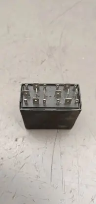 Audi A6 S6 C5 4B Other relay 4B0919471A 5KG00656805 393