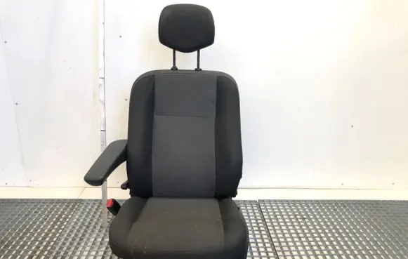 Renault Master III Front driver seat 