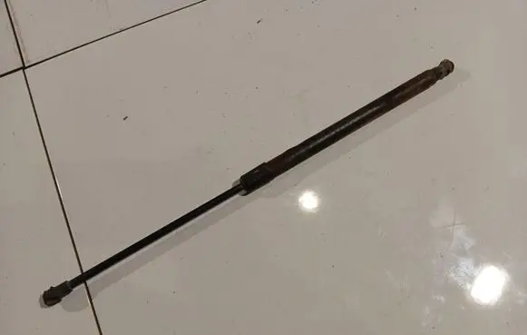 Audi A3 S3 8P Tailgate/trunk strut/damper