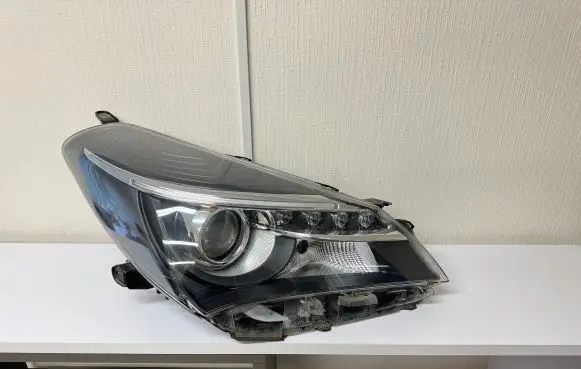 Toyota Yaris Headlight/headlamp 0D1620D163 9D1600D161 1001657444