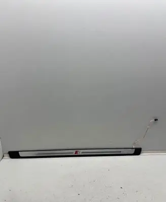 Audi A5 Front sill trim cover 8W6947418A 624011