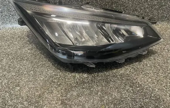 Seat Ibiza V (KJ) Headlight/headlamp 6F1941006F LC36734