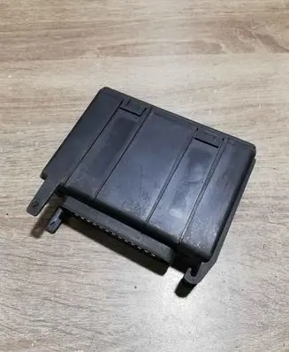 Volkswagen Jetta II Ignition amplifier control unit KBA16645 HJS63015004