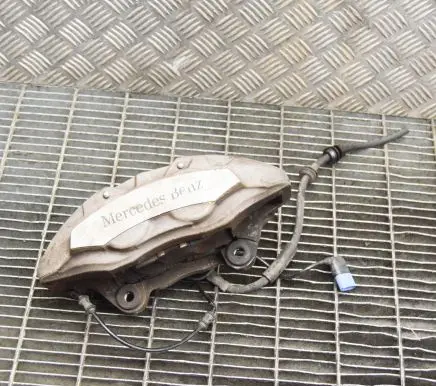 Mercedes-Benz GLC X253 C253 Front brake caliper A2534400006